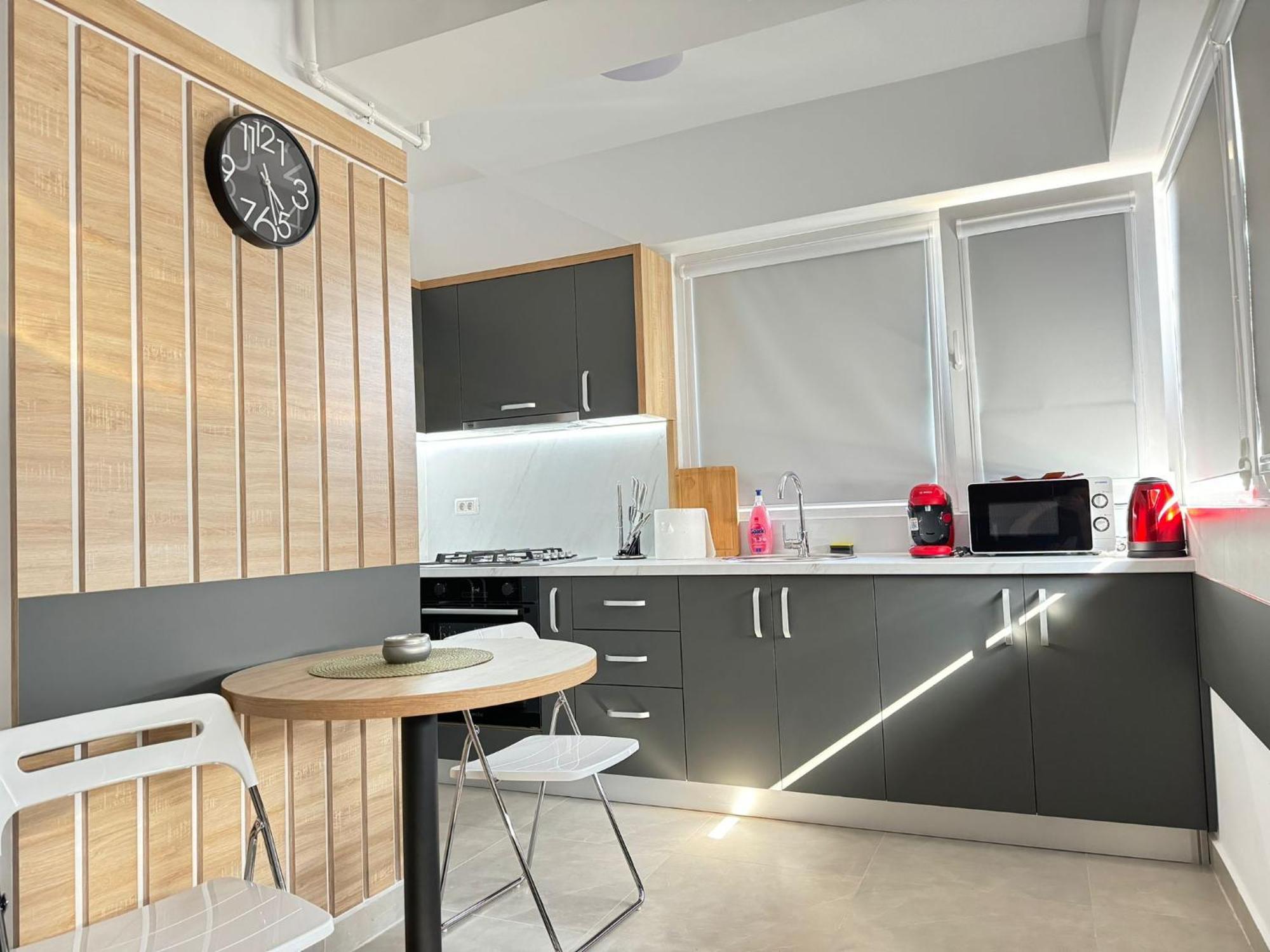Luxury Glam Apartments Central Adress Bucuresti With Parking Exterior foto